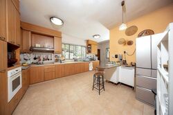 Kensington Park Drive (D19), Semi-Detached #503606591